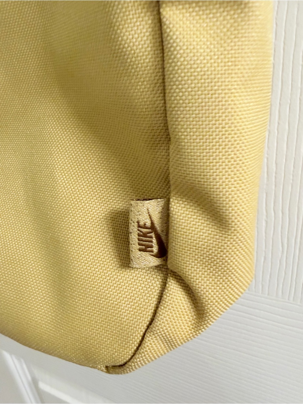 Nike Small Mustard Yellow Crossbody Belt Bag - Picture 4 of 7